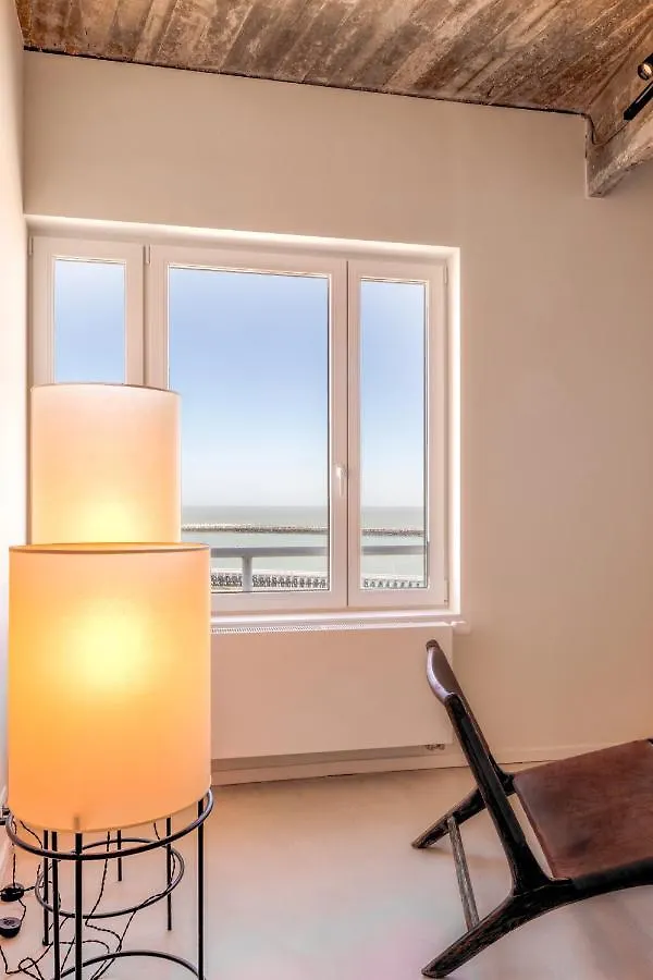 Logerenmetzeezicht Apartment Ostend Belgium